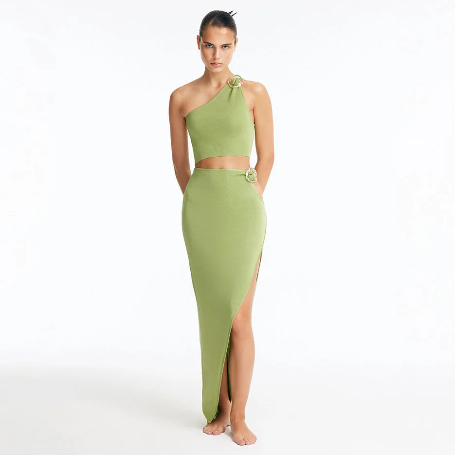 Lyndon Green Knitted Skirt with Side Slit | Moeva | Skirt | Each week unveils new pieces—luxury swimwear, fluid resort silhouettes, and elevated summer-to-evening essentials designed to carry you from coastal escapes to city nights.