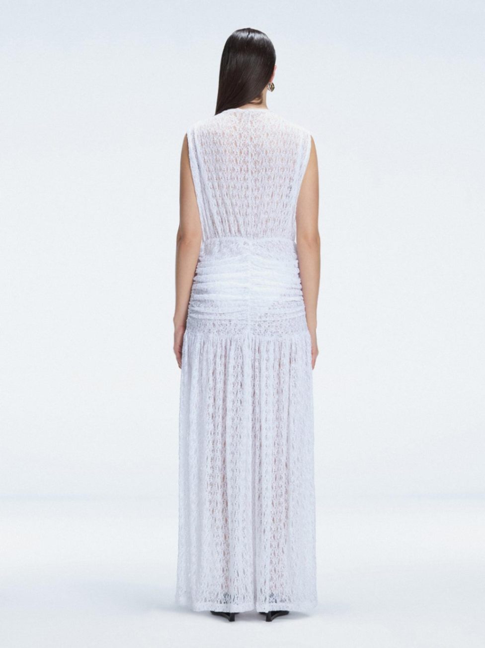 Natalie Lim Suarez-Aveline White Sleeveless Lace Maxi Kaftan | Moeva | Kaftan | Each week unveils new pieces—luxury swimwear, fluid resort silhouettes, and elevated summer-to-evening essentials designed to carry you from coastal escapes to city nights.