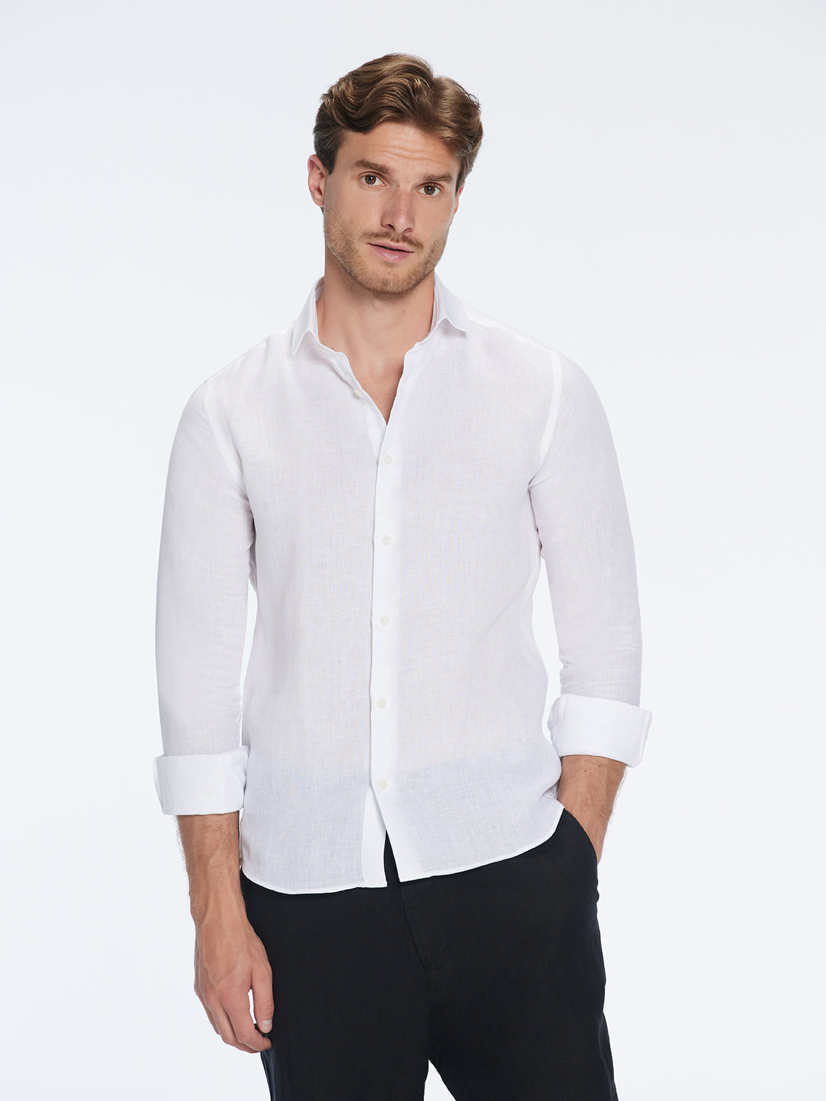 James White Linen Slim-Fit Shirt | Moeva | Shirt | Each week unveils new pieces—luxury swimwear, fluid resort silhouettes, and elevated summer-to-evening essentials designed to carry you from coastal escapes to city nights.