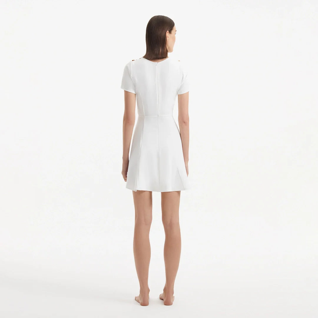 Derin White Short-Sleeve Mini Dress | Moeva | Dress | Each week unveils new pieces—luxury swimwear, fluid resort silhouettes, and elevated summer-to-evening essentials designed to carry you from coastal escapes to city nights.