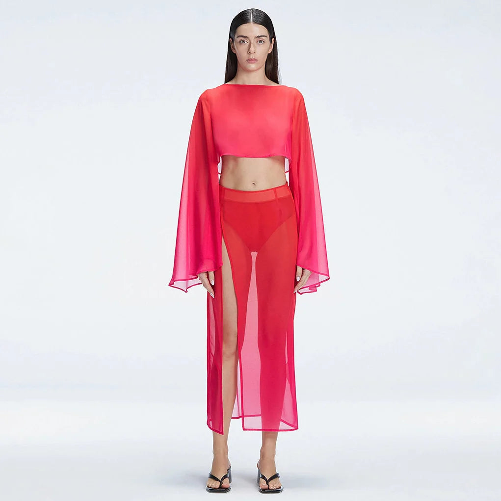 Samantha Long Sleeve Crop Top and Tabitha Maxi Skirt Red Optical Set | Moeva | Set | Each week unveils new pieces—luxury swimwear, fluid resort silhouettes, and elevated summer-to-evening essentials designed to carry you from coastal escapes to city nights.
