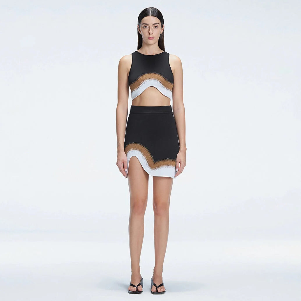 Cecilia Black Degraded Knit Crop Top | Moeva | Crop Top | Each week unveils new pieces—luxury swimwear, fluid resort silhouettes, and elevated summer-to-evening essentials designed to carry you from coastal escapes to city nights.