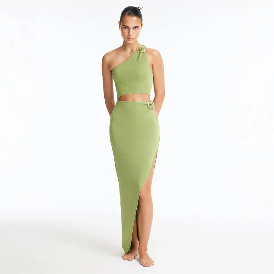 Eila Green One Shoulder Knitted Crop Top | Moeva | Crop Top | Each week unveils new pieces—luxury swimwear, fluid resort silhouettes, and elevated summer-to-evening essentials designed to carry you from coastal escapes to city nights.