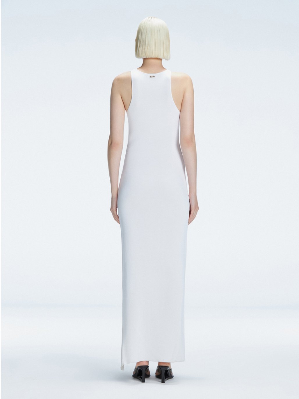 Nur Bilen Yavuzer - Louisa White Halter Knit Maxi Dress with Slit Detail | Moeva | Dress | Each week unveils new pieces—luxury swimwear, fluid resort silhouettes, and elevated summer-to-evening essentials designed to carry you from coastal escapes to city nights.