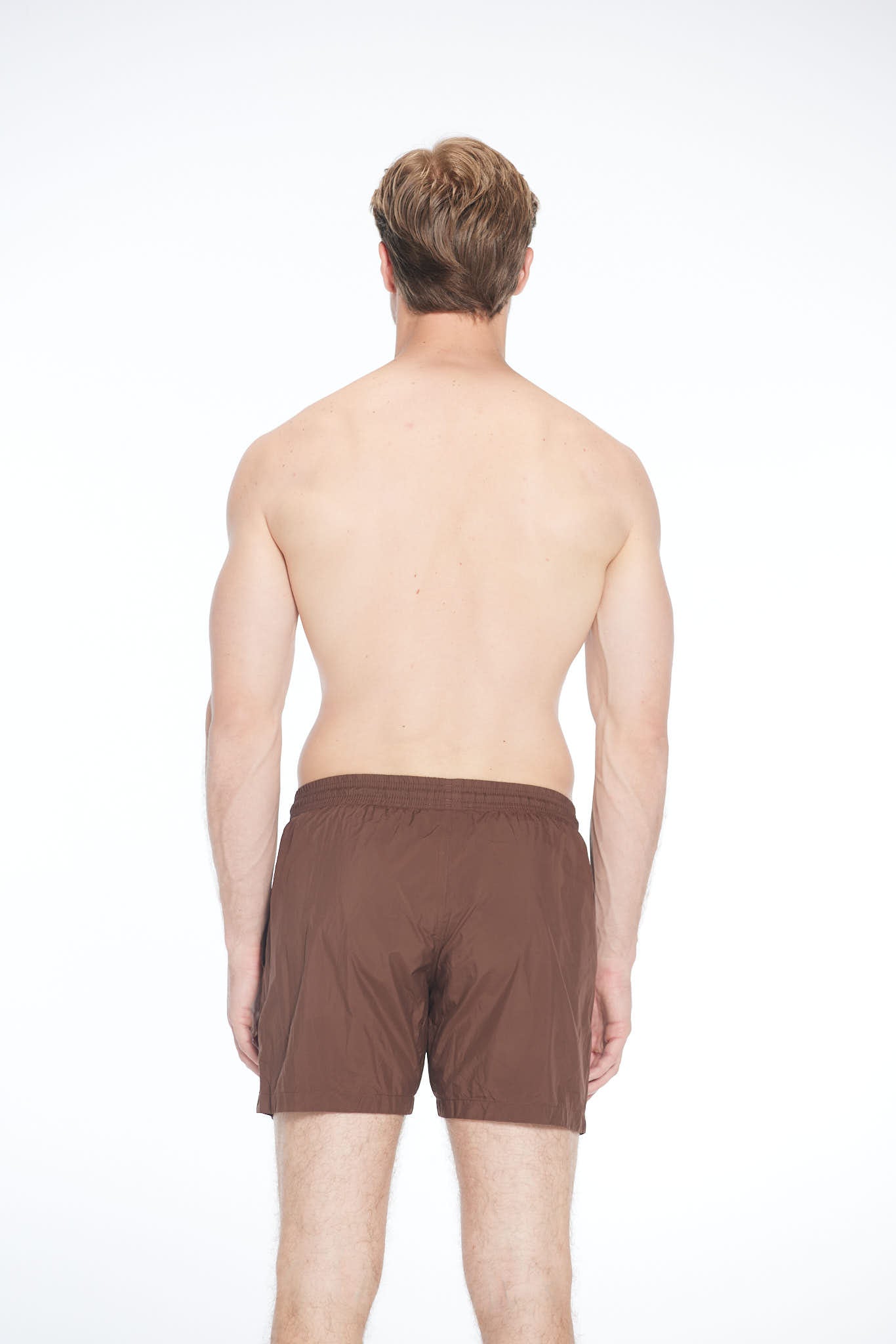 Caner Yıldırım - Louis Brown Quick-Dry Swim Shorts | Moeva | Shorts | Each week unveils new pieces—luxury swimwear, fluid resort silhouettes, and elevated summer-to-evening essentials designed to carry you from coastal escapes to city nights.