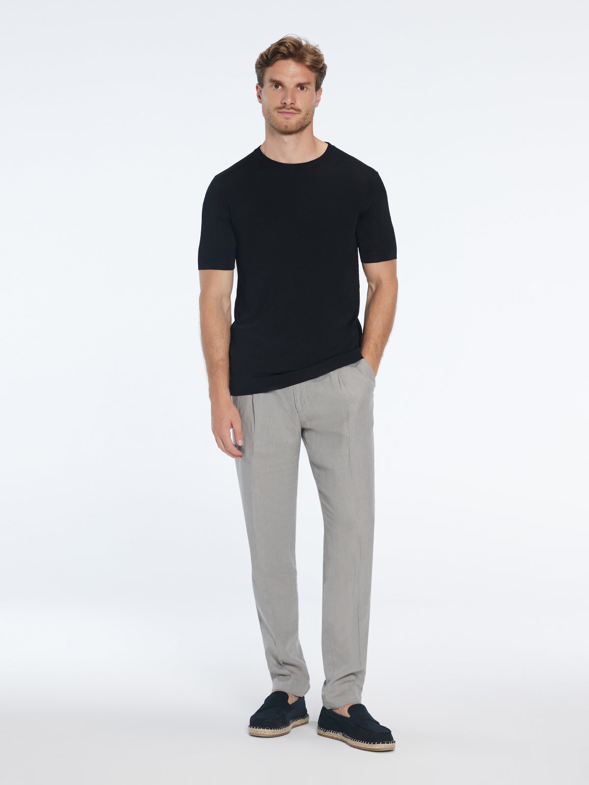 Oscar Black Round Neck T-Shirt | Moeva | T-Shirt | Each week unveils new pieces—luxury swimwear, fluid resort silhouettes, and elevated summer-to-evening essentials designed to carry you from coastal escapes to city nights.