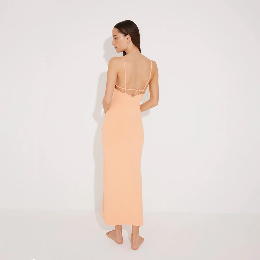 Beau Orange Sleeveless Knitted Long Dress with Side Slit | Moeva | Dress | Each week unveils new pieces—luxury swimwear, fluid resort silhouettes, and elevated summer-to-evening essentials designed to carry you from coastal escapes to city nights.